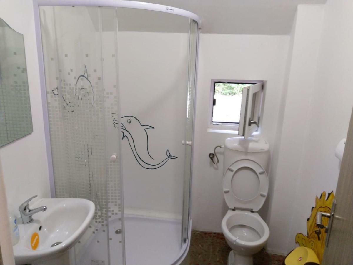 Casa Milos Si Fiul Băile Herculane エクステリア 写真